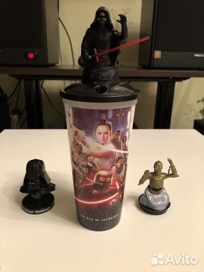Колекционый стакан и топперы star wars