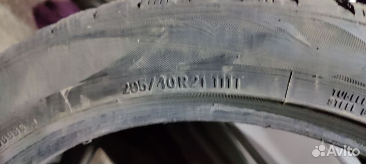 Toyo Observe G3-Ice 295/40 R21 111T