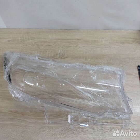 Стекла фар Toyota Land Cruiser Prado 150 2017-2020