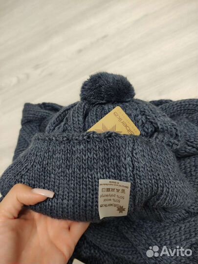 Комплекты (шапка, снуд, варежки)