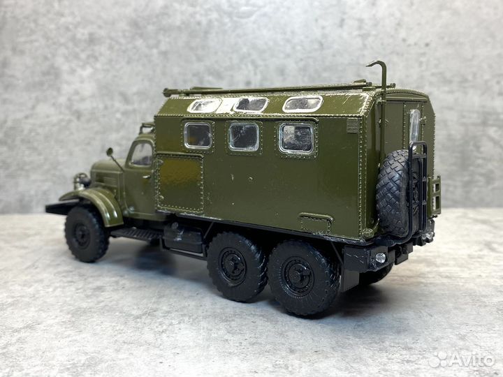 Сборная модель ЗИЛ-157 Кунг 1:43 кит