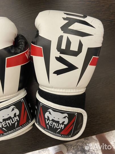 Боксерские перчатки 8oz