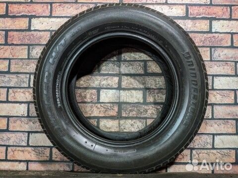 Bridgestone Dueler H/T D687 225/65 R17