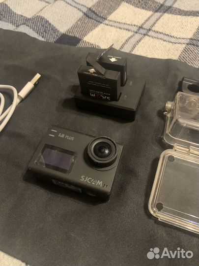 Экшн-камера sjcam SJ8 plus