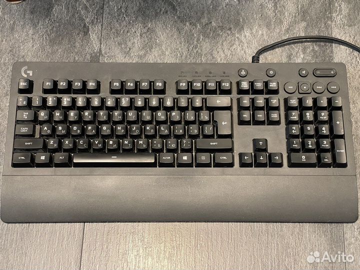 Игровая клавиатура logitech G213