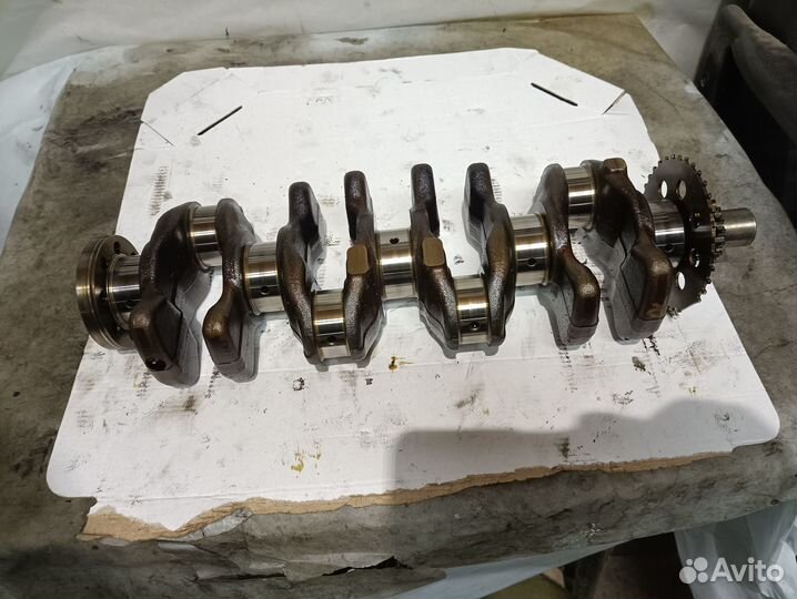 Коленвал 2ZR-FAE 1.8 Toyota Avensis