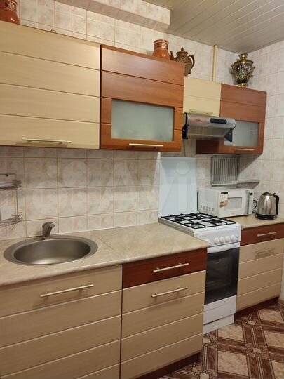2-к. квартира, 55 м², 1/9 эт.