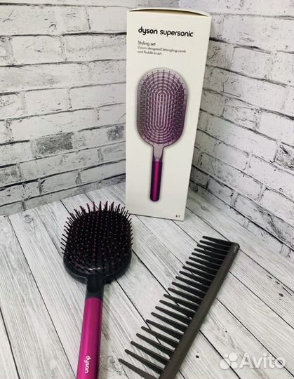 Расческа dyson