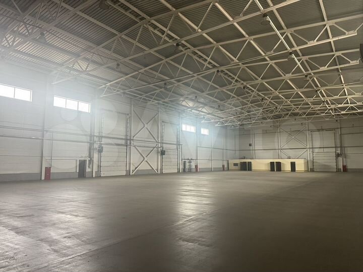 Склад, 1796 м²