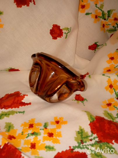 Пепельница, Богемия- Янтарное стекло. Торг