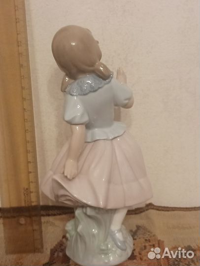 NAO by lladro фарфоровая статуэтка