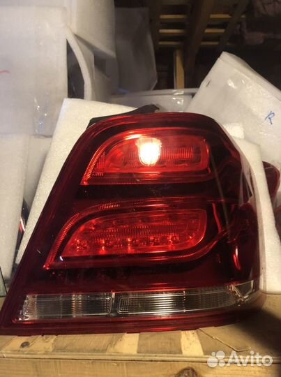 Фонарь правый мерседес глк рестайлинг