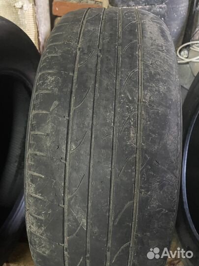 Bridgestone Dueler H/P 215/60 R17