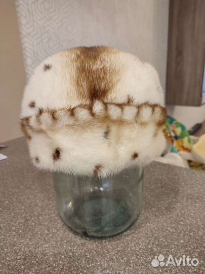 Шапка берет норковый