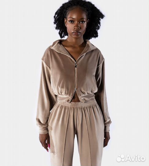 Костюм женский qb