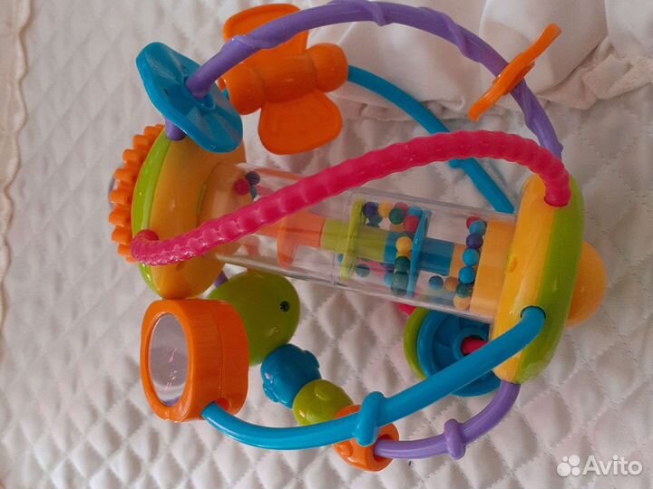 Развивающая погремушка