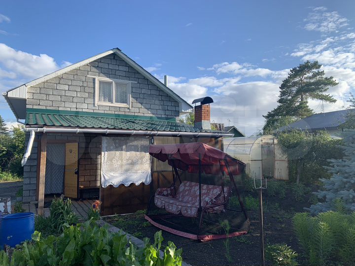 Дача 65 м² на участке 6 сот.