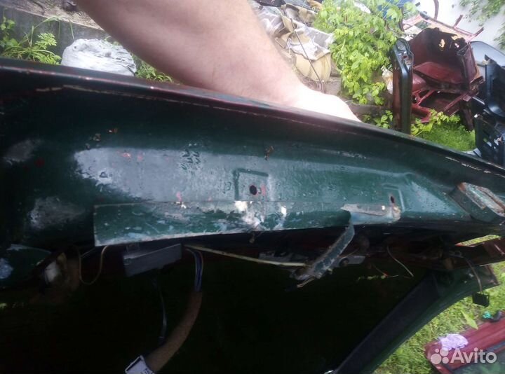 Крышка багажника на Пассат Б3