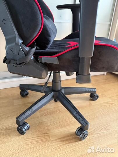 Компьютерное кресло ardor gaming Gun Shield 50M кр