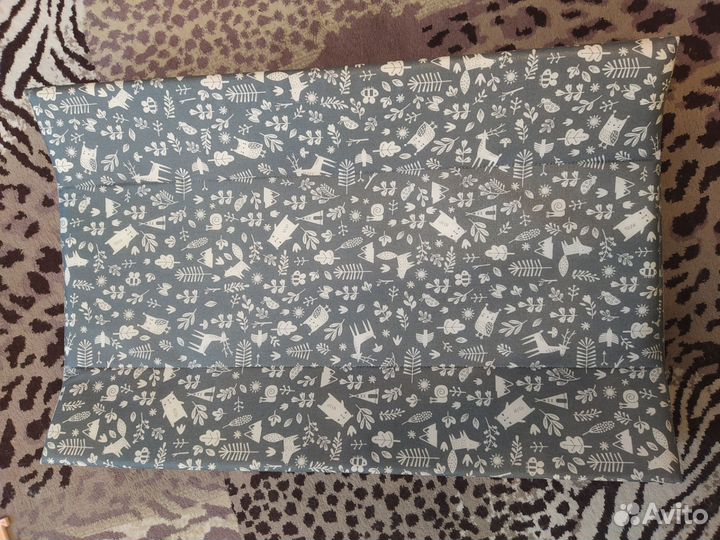 Пеленальная доска на кроватку