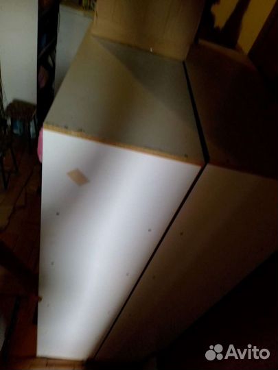 Шкаф торговый, отличная сохранность