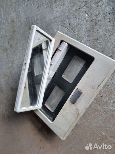 Плафон потолка задний BMW E65