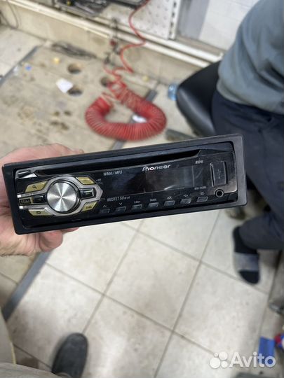 Магнитола pioneer DEN-140UBB