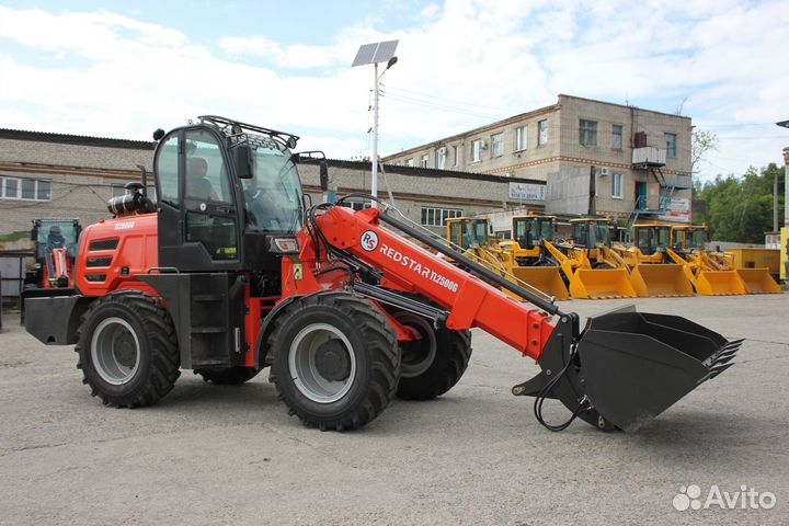 Телескопический погрузчик Redstar TL2500G, 2023