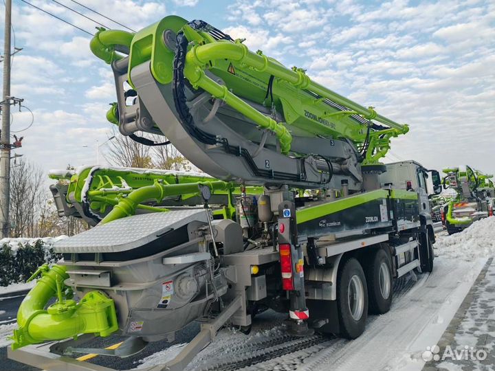 Автобетононасос Zoomlion 38X-5RZ, 2024