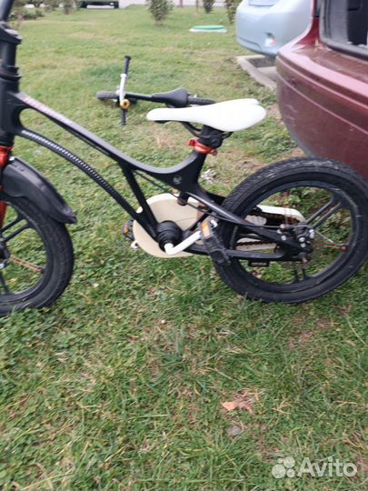 Детский велосипед 16