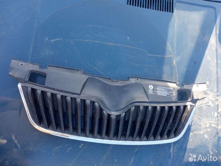 Решетка радиатора Шкода фобия