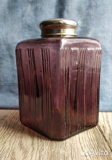 Чайница. Чайная баночка