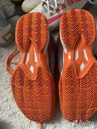 Теннисные вещи Nike, Adidas