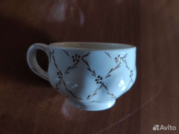 Сервиз фаянсовый 