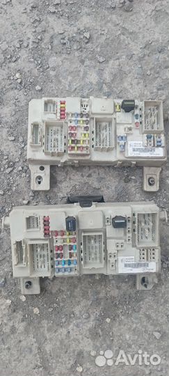 GEM блок предохранителей Ford Focus 2