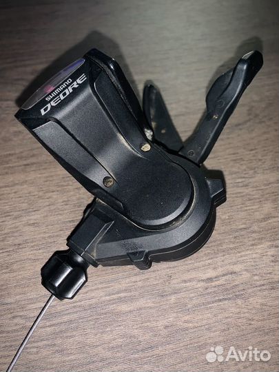 Левая манетка Shimano Deore