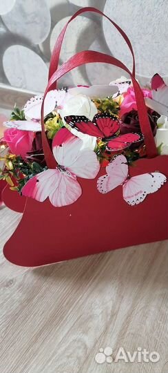 Букет из бабочек роз