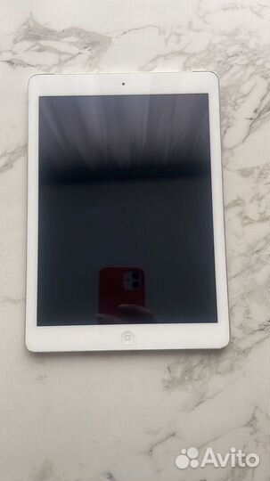 iPad air 32gb Wi-Fi +Cellular Silver