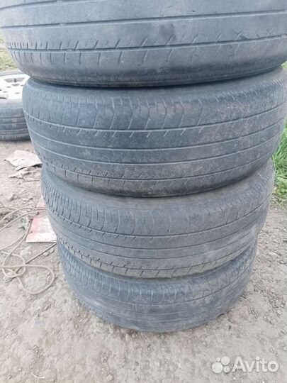 Yokohama dB Decibel E70 215/60 R16