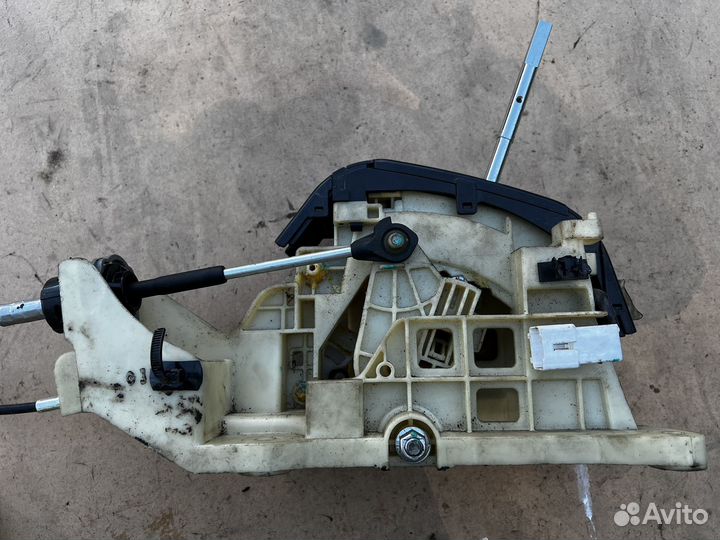 Селектор АКПП Hyundai Solaris 1