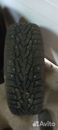 Nokian Tyres Hakkapeliitta 7 185/60 R15 88T