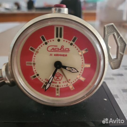 Будильник механический СССР Слава 11 камней