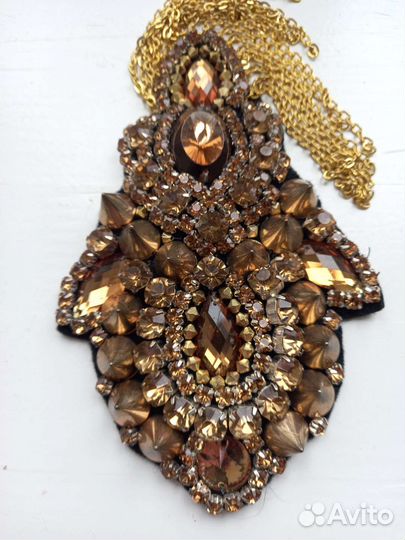 Нашивка на плечи (эполеты)