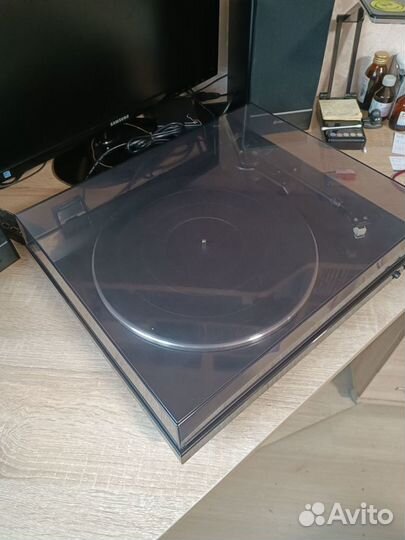 Denon DP-300F