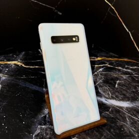 Samsung Galaxy S10, 8/128 ГБ