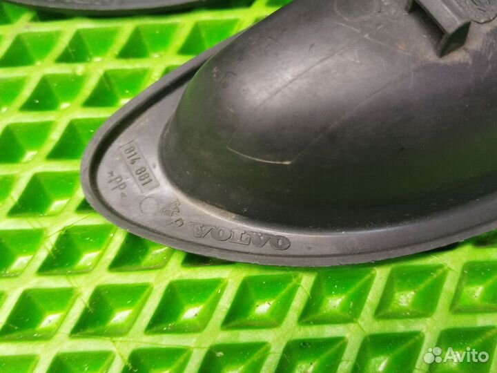 Накладка ручки двери правая Volvo s40 v40