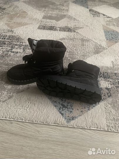 Обувь женская 37 размер