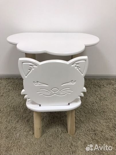 Столик и стульчик для детей
