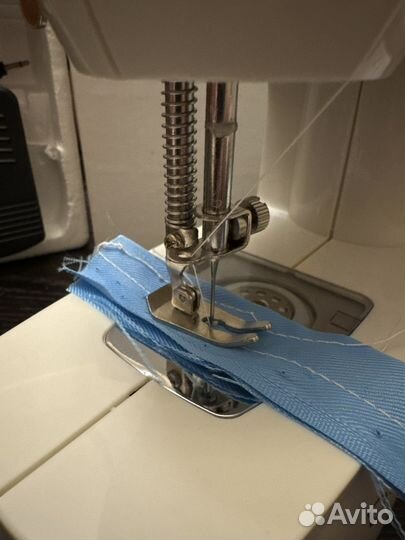 Ручная швейная машинка