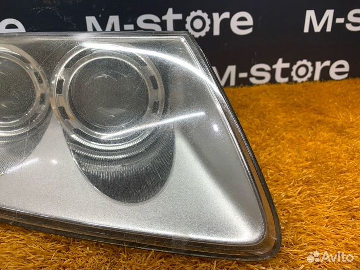 Фара правая Volkswagen Touareg 7L BMV 2005